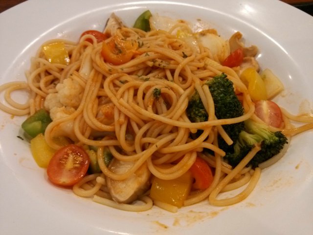 香草蕃茄汁意面