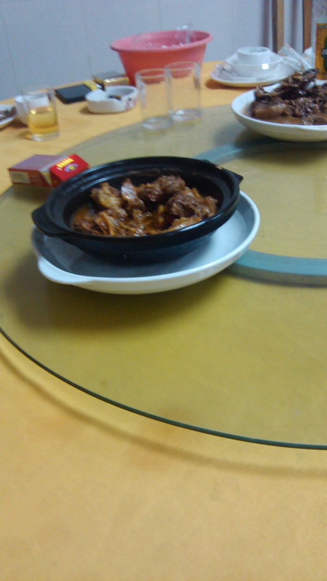萝卜牛腩煲