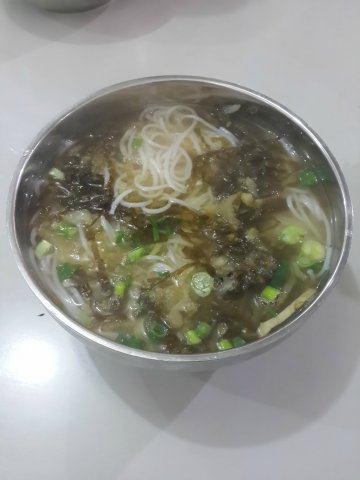 酸菜米粉