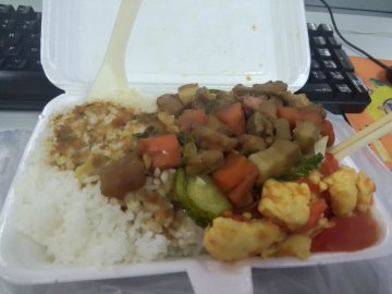 盒饭