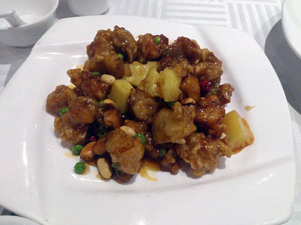 果仁脆皮鸡