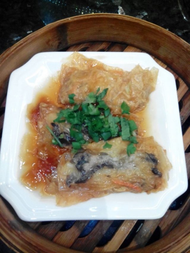 鲜竹卷