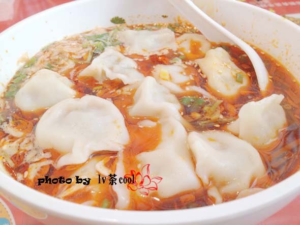 酸汤水饺