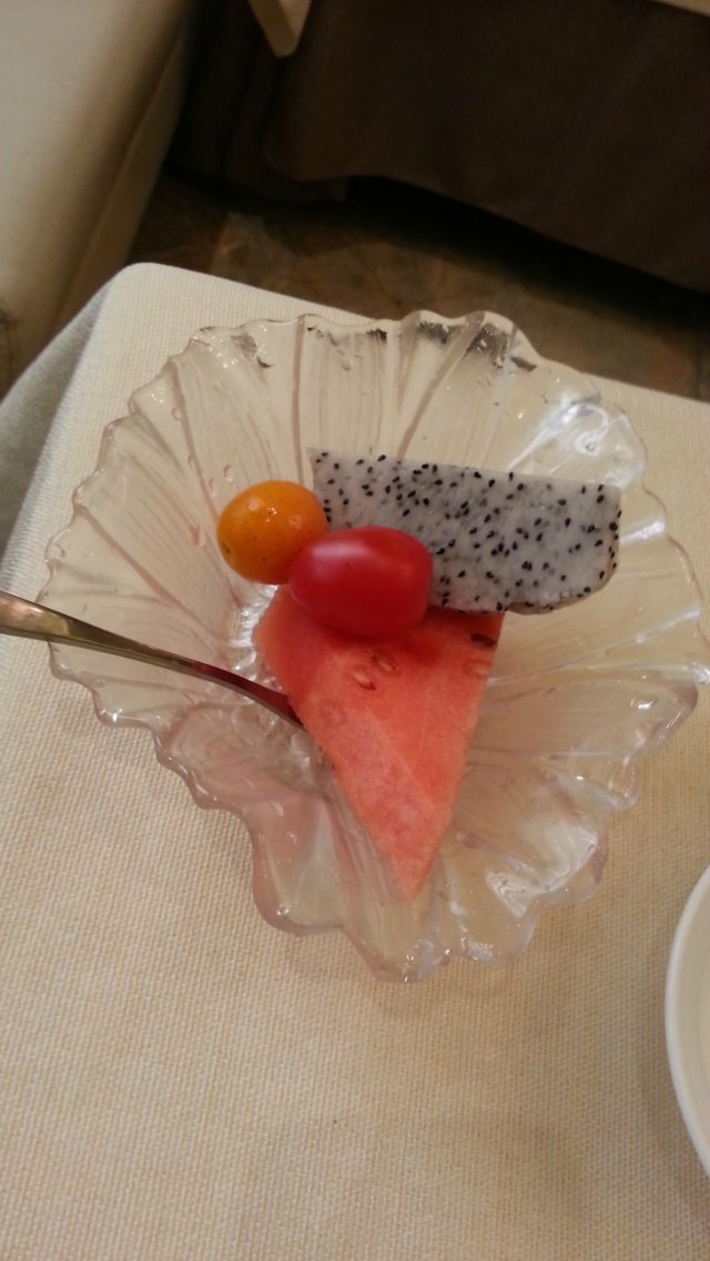 送水果