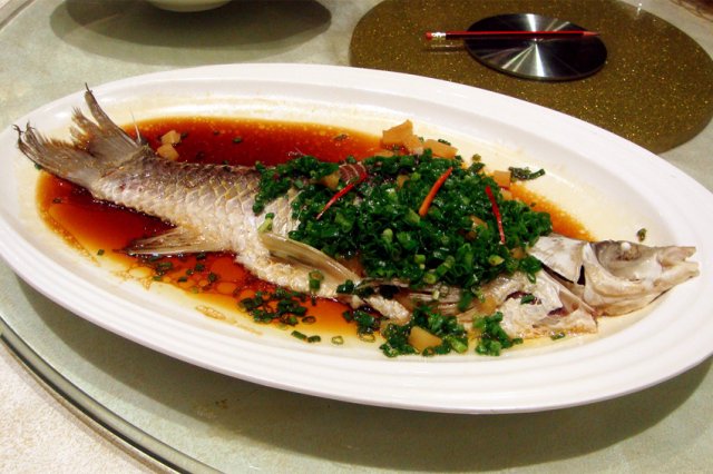 霸皇秘蒸甘竹摊瘦身江鲩