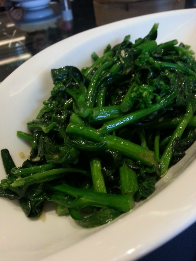 炒芥兰苗