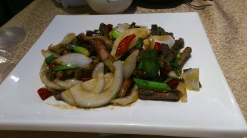蕨粑炒腊肉