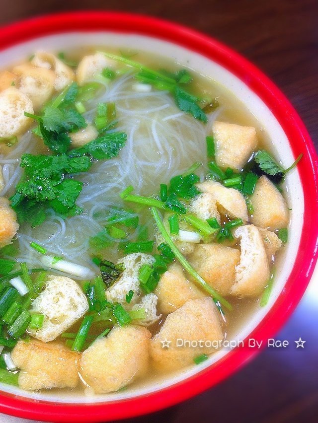 油豆腐粉丝汤