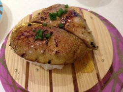 鹅肝寿司