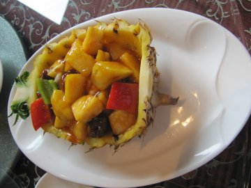 菠萝牛肉粒