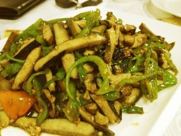 尖椒炒臭干子