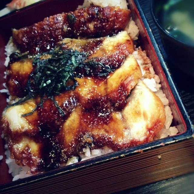 鳗鱼饭