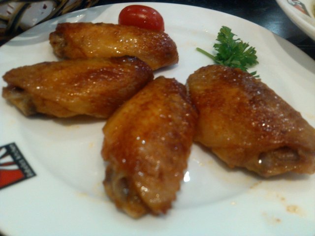 特色烤鸡翅