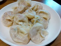 西红柿鸡蛋饺子
