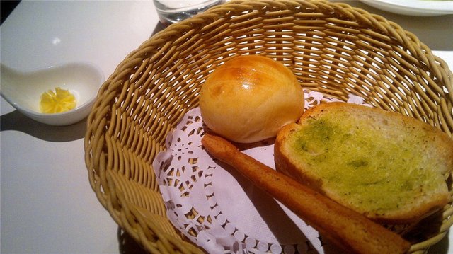 餐前面包