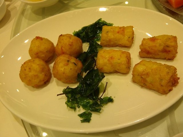 粿肉拼虾枣