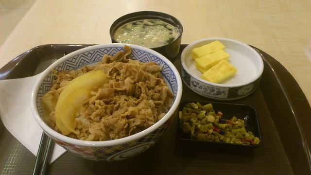 牛肉饭套餐
