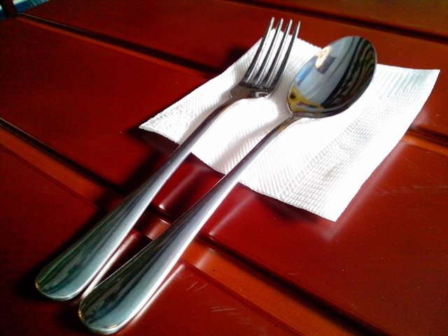 餐具