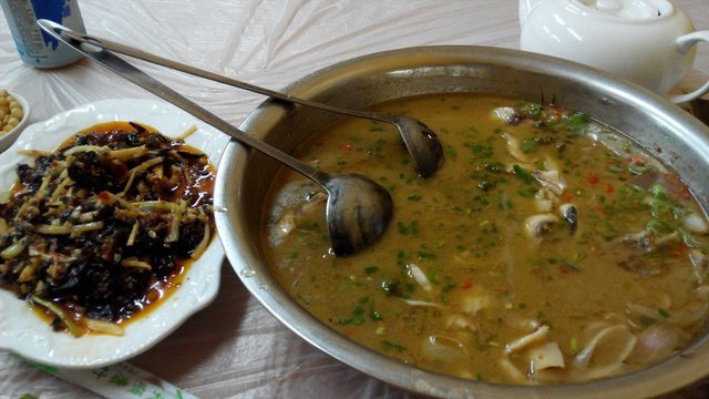 鱼香肉丝和椒麻鱼