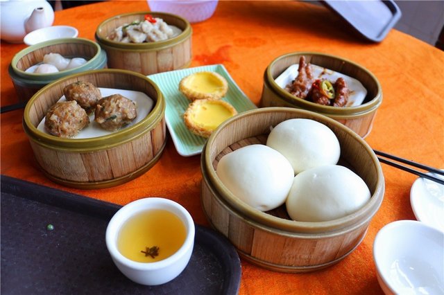 奶黄包，牛肉丸