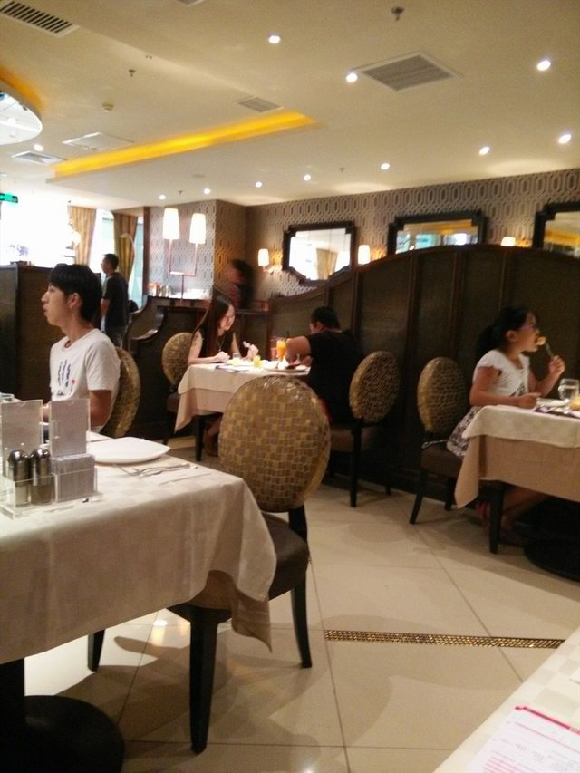 店内