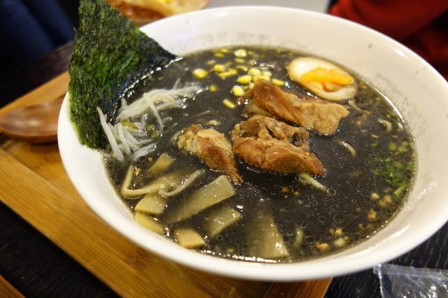 黑汤猪软骨