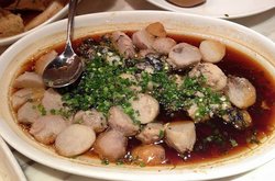蒸墨鱼丸
