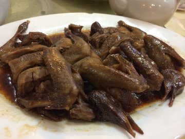 秘制乳鸽
