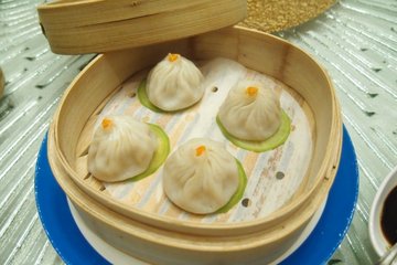 蟹粉小笼包