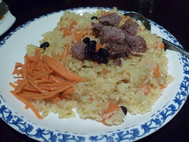 手抓羊肉饭