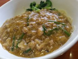 蟹粉蛤蜊干挑面