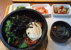 泡菜鸡肉炒饭