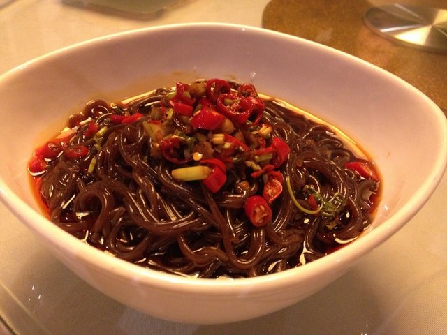 酸辣蕨根粉