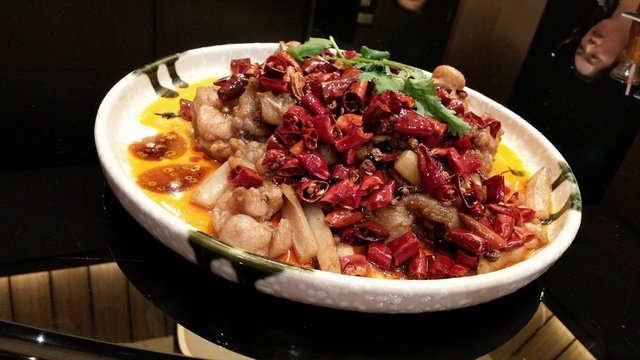 泼辣牛蛙