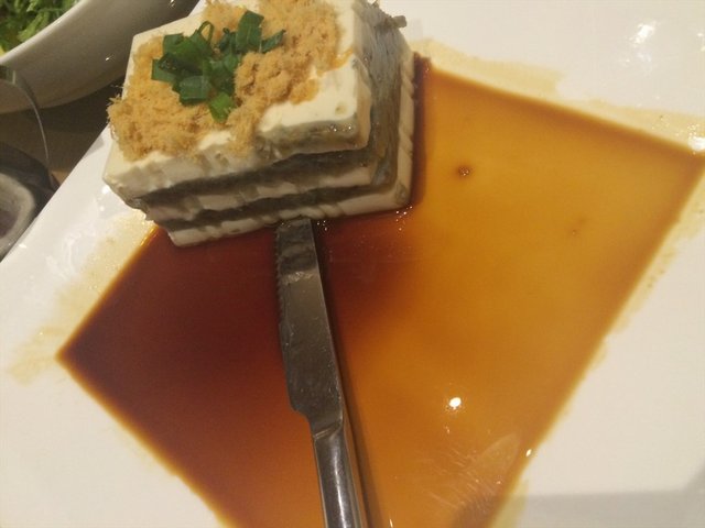 皮蛋豆腐