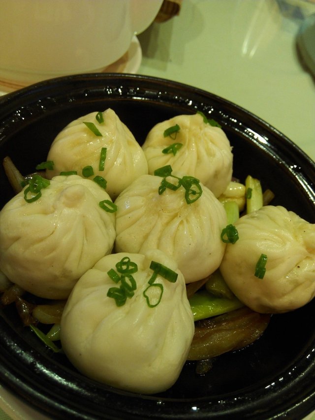 瓦撑菜肉一口包