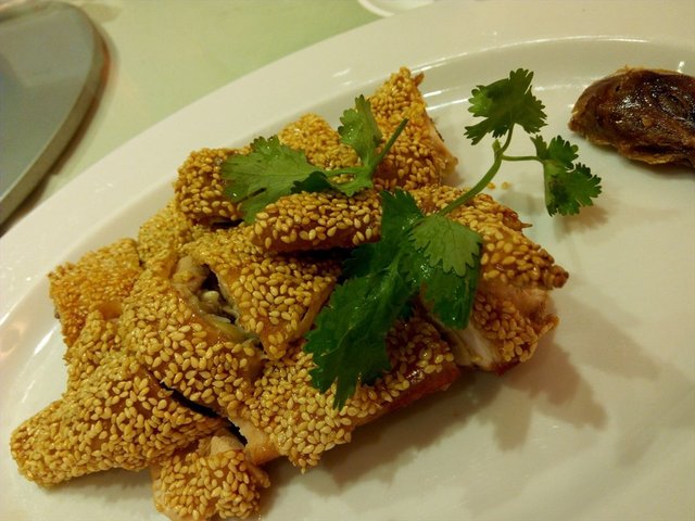 特色芝麻鸡半只