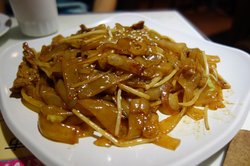招牌干炒牛河