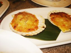 蒜蓉牛油焗扇贝