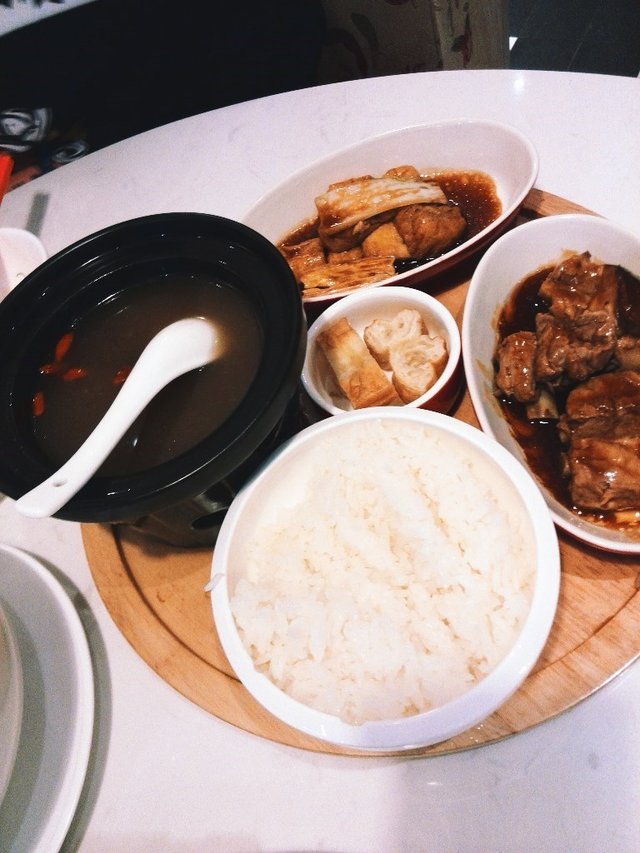 肉骨茶套餐