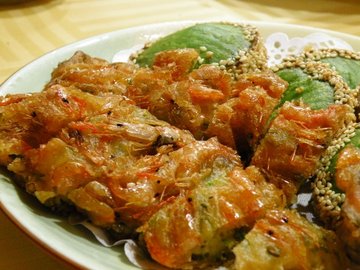 绿茶饼拼虾饼
