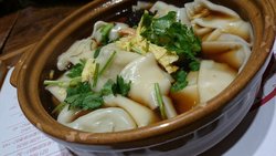 荠菜猪肉大馄饨