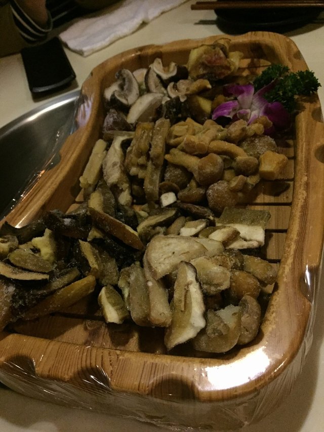 菌菇拼盘