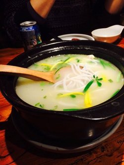 云南过桥米线