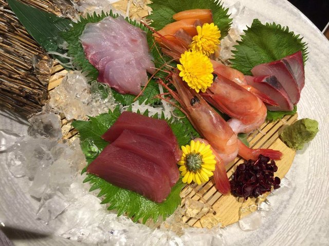 刺身拼盘