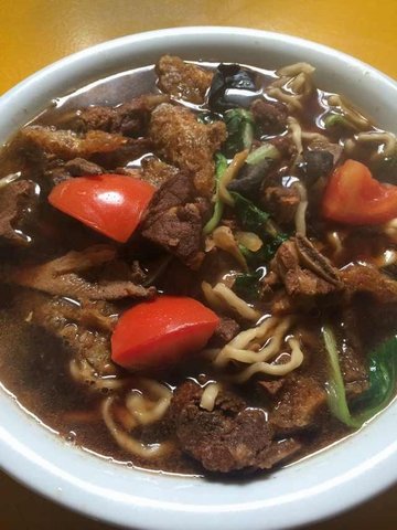 红烧排骨面