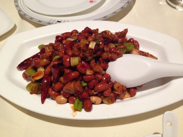 宫爆鸡丁