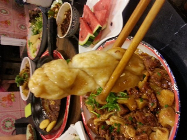 柴鸡土豆粘卷子