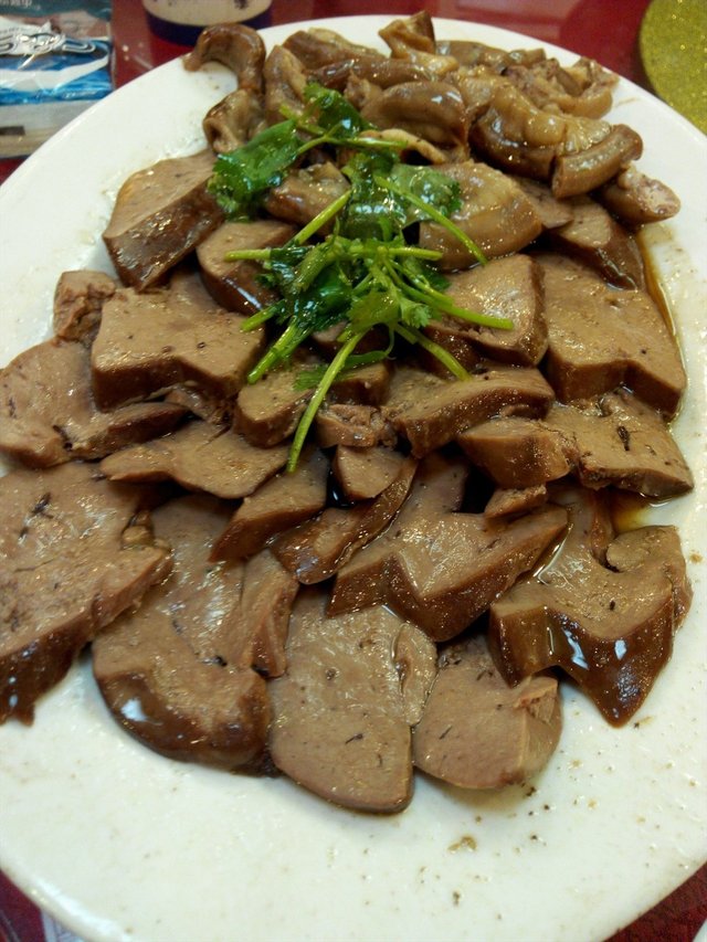 鹅肝拼鹅肠
