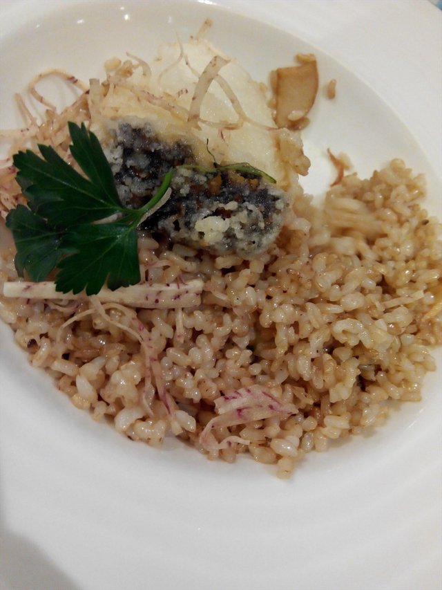 煎鳕鱼有机糙米饭